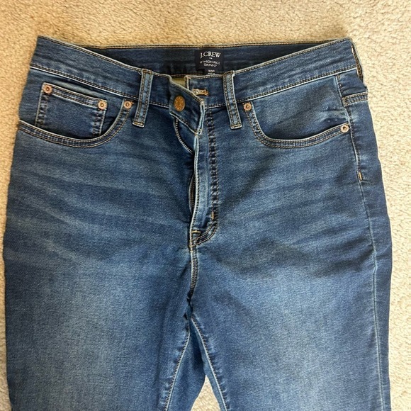 J.Crew High Rise Skinny Size 30P Distressed Soft Denim Jeans - Picture 3 of 5